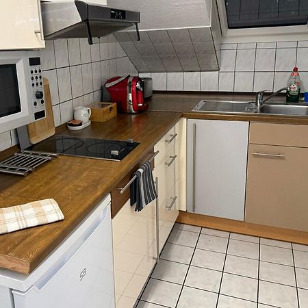 Marienhaus Apartment - Zentral, Parken, Netflix, Kontaktloses Einchecken Wuppertal Ngoại thất bức ảnh