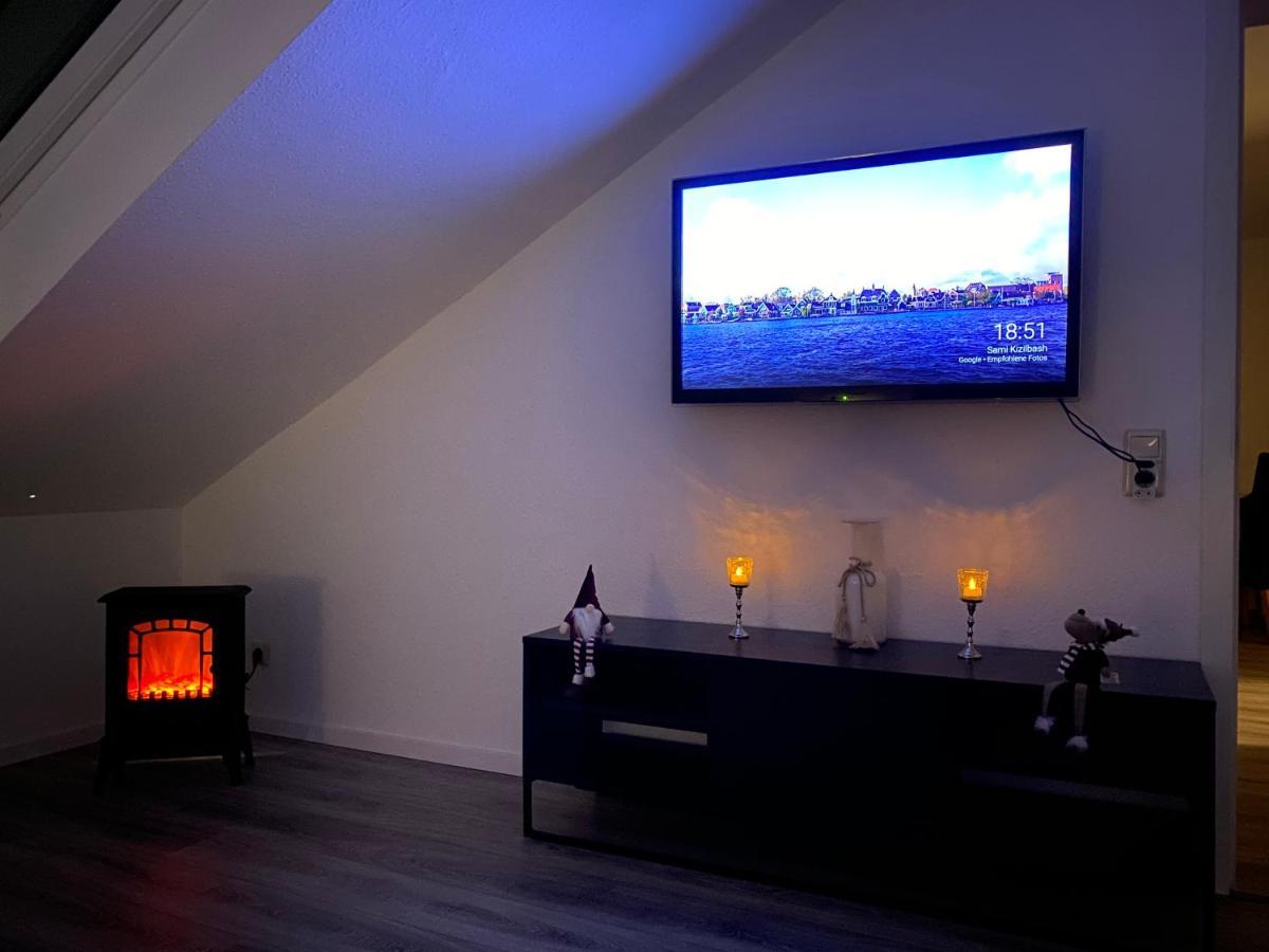 Marienhaus Apartment - Zentral, Parken, Netflix, Kontaktloses Einchecken Wuppertal Ngoại thất bức ảnh