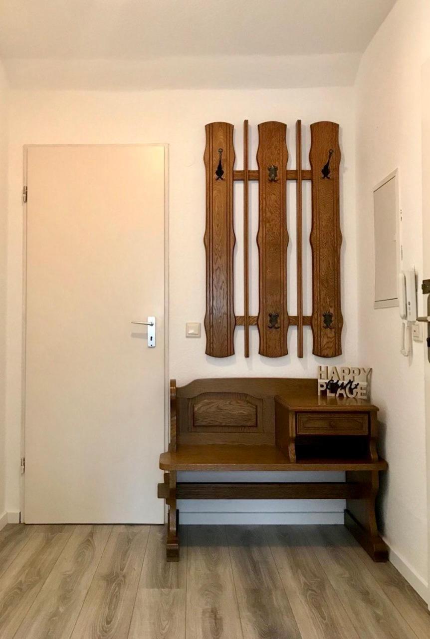 Marienhaus Apartment - Zentral, Parken, Netflix, Kontaktloses Einchecken Wuppertal Ngoại thất bức ảnh